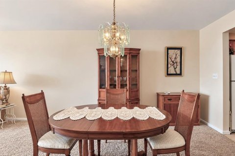 Copropriété à vendre à Saint Petersburg, Floride: 1 chambre, 110.09 m2 № 2412623 - photo 10