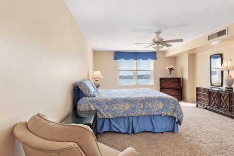 Copropriété à vendre à Saint Petersburg, Floride: 1 chambre, 110.09 m2 № 2412623 - photo 22