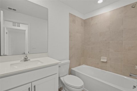 Townhouse in Bradenton, Florida 3 bedrooms, 125.14 sq.m. № 1718552 - photo 23