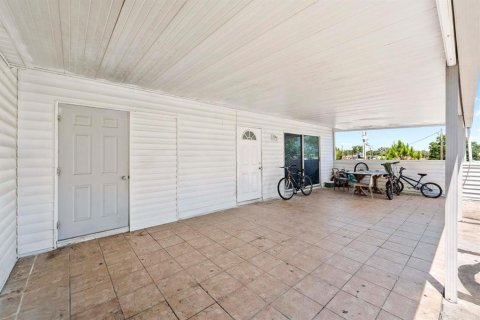 Immobilier commercial à vendre à Tampa, Floride: 483.18 m2 № 2195246 - photo 14