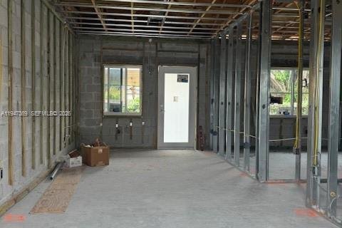 Купить коммерческую недвижимость в Флорида-Сити, Флорида 204.38м2, № 2004741 - фото 2