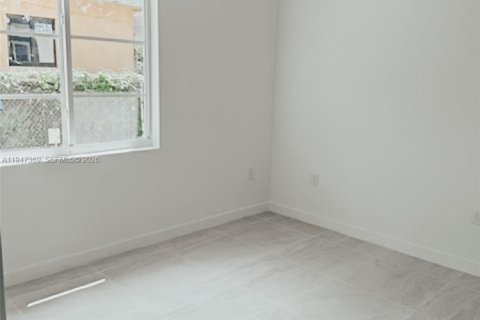 Купить коммерческую недвижимость в Флорида-Сити, Флорида 204.38м2, № 2004741 - фото 5