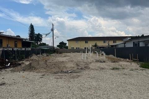 Immobilier commercial à Florida City, Floride 204.38 m2 № 2004741