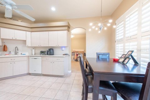 Casa en venta en Spring Hill, Florida, 3 dormitorios, 185.53 m2 № 1911787 - foto 13
