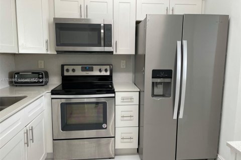 Condominio en venta en Aventura, Florida, 2 dormitorios, 102.56 m2 № 1980032 - foto 8