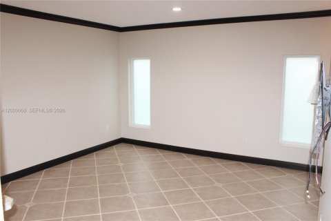 Casa en alquiler en Pembroke Pines, Florida, 4 dormitorios, 137.77 m2 № 2064776 - foto 22