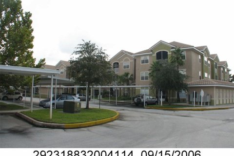 Condo in Orlando, Florida, 3 bedrooms № 2201295 - photo 3