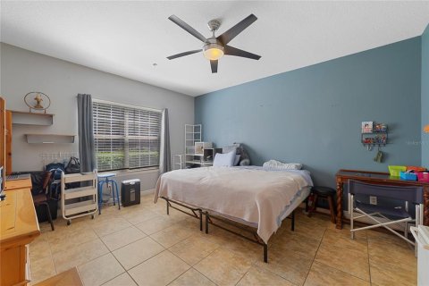 Condo in Orlando, Florida, 3 bedrooms № 2201295 - photo 4