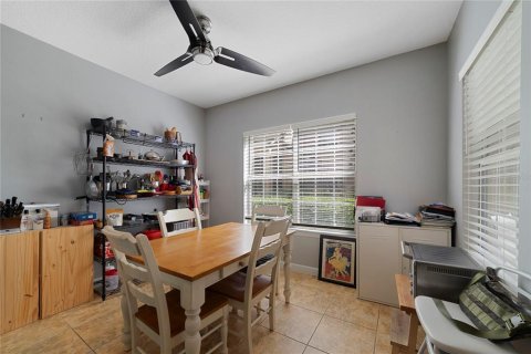 Condo in Orlando, Florida, 3 bedrooms № 2201295 - photo 12