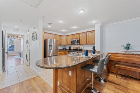 Adosado en venta en Four Corners, Florida, 3 dormitorios, 192.21 m2 № 2221163 - foto 17