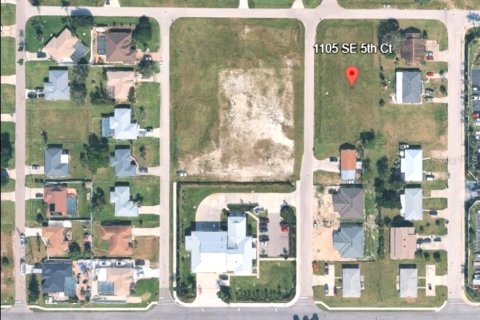 Terrain à Cape Coral, Floride № 2092244