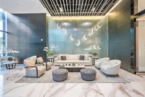 Купить кондоминиум в Майами, Флорида 2 спальни, 144.93м2, № 2038647 - фото 22