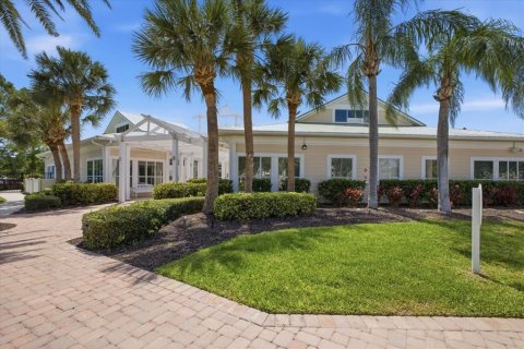 Condominio en venta en Bradenton, Florida, 2 dormitorios, 93.65 m2 № 2212858 - foto 10