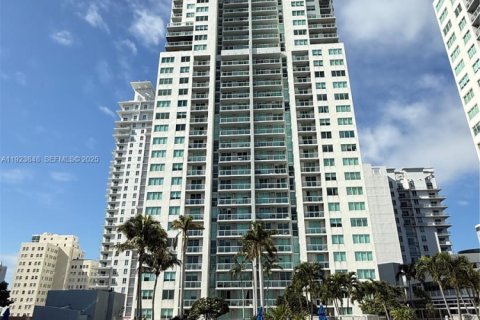 Condo à Miami, Floride, 2 chambres  № 2038848
