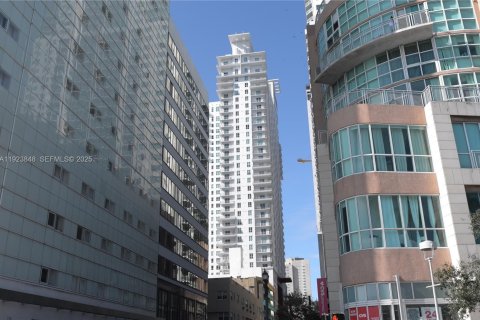 Condominio en venta en Miami, Florida, 2 dormitorios, 93.46 m2 № 2038848 - foto 8