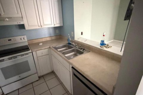 Condo in Port St. Lucie, Florida, 1 bedroom  № 2241256 - photo 15