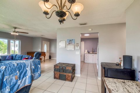 Villa ou maison à vendre à Palm Beach Gardens, Floride: 3 chambres, 132.39 m2 № 2081682 - photo 7