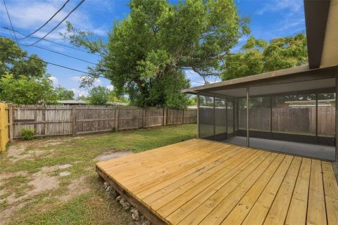 House in Largo, Florida 2 bedrooms, 66.52 sq.m. № 2421824 - photo 25
