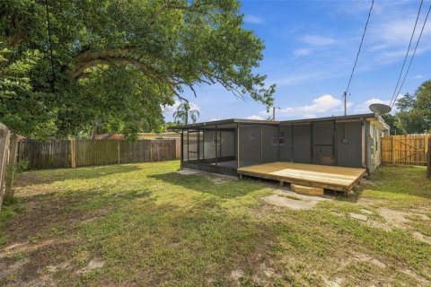 House in Largo, Florida 2 bedrooms, 66.52 sq.m. № 2421824 - photo 9