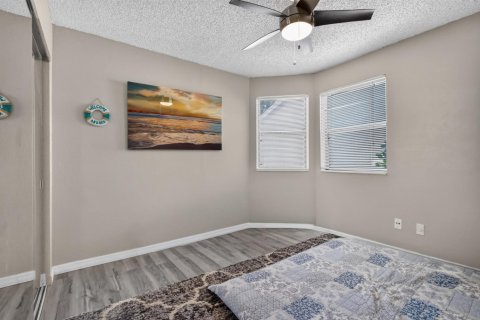House in Delray Beach, Florida 3 bedrooms, 148.92 sq.m. № 2173838 - photo 25