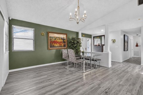 House in Delray Beach, Florida 3 bedrooms, 148.92 sq.m. № 2173838 - photo 8