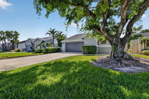 Villa ou maison à Delray Beach, Floride 3 chambres, 148.92 m2 № 2173838