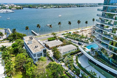Propiedad comercial en venta en West Palm Beach, Florida № 2250071 - foto 8