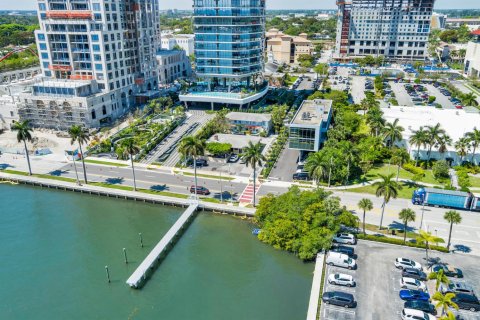 Propiedad comercial en venta en West Palm Beach, Florida № 2250071 - foto 13