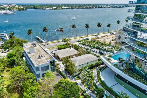 Propiedad comercial en venta en West Palm Beach, Florida № 2250071 - foto 7