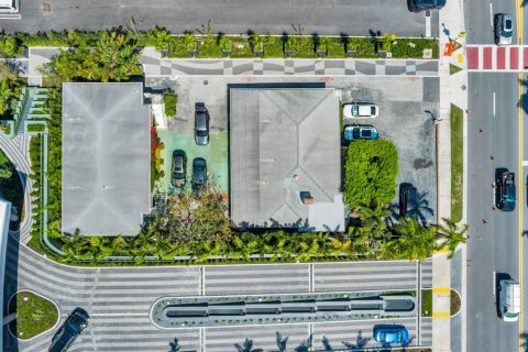 Propiedad comercial en venta en West Palm Beach, Florida № 2250071 - foto 24