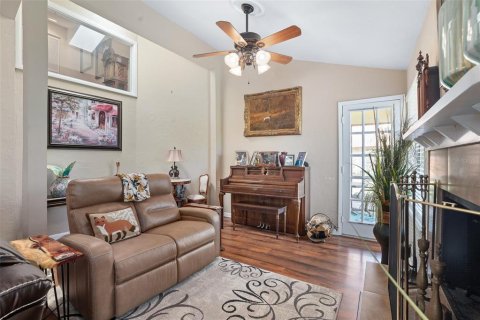 Townhouse in Palm Coast, Florida 3 bedrooms, 154.68 sq.m. № 1902442 - photo 25