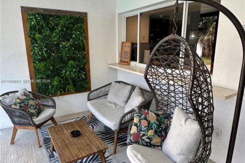 Купить виллу или дом в Холливуд, Флорида 3 спальни, 154.4м2, № 2060867 - фото 15