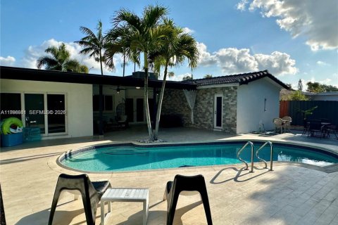 Купить виллу или дом в Холливуд, Флорида 3 спальни, 154.4м2, № 2060867 - фото 12