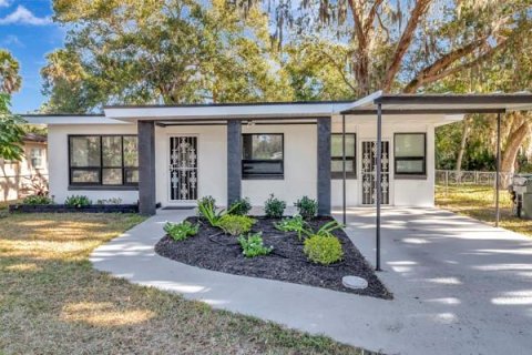 House in Daytona Beach, Florida 3 bedrooms, 117.06 sq.m. № 2108834