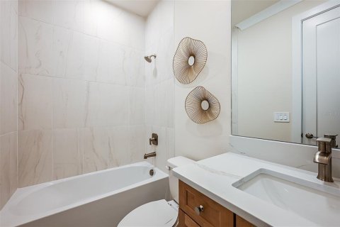 Купить виллу или дом в Нокомис, Флорида 6 комнат, 203.92м2, № 1539194 - фото 19