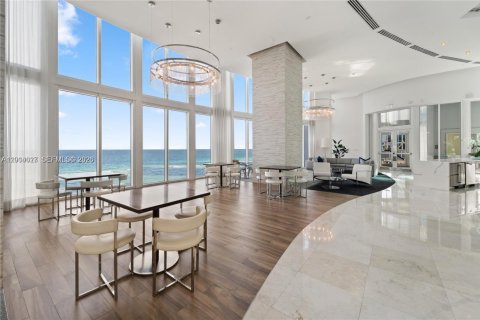 Condo in Sunny Isles Beach, Florida, 3 bedrooms  № 2068810 - photo 26