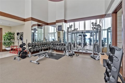 Condo in Sunny Isles Beach, Florida, 3 bedrooms  № 2068810 - photo 13