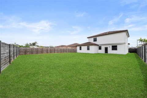 Casa en venta en Miami, Florida, 5 dormitorios, 296.45 m2 № 1922709 - foto 16