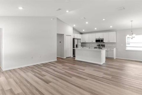 Villa ou maison à vendre à Winter Haven, Floride: 3 chambres, 138.05 m2 № 2410323 - photo 7