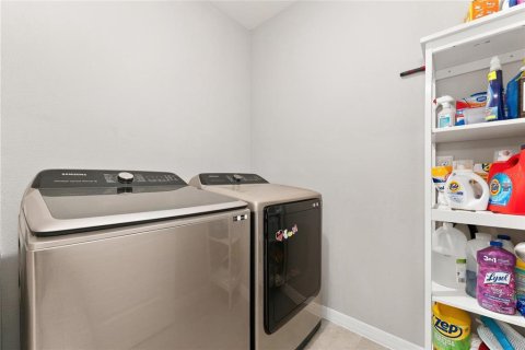 Купить виллу или дом в Киссимми, Флорида 4 комнаты, 171.5м2, № 2427442 - фото 23