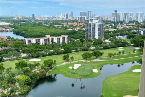 Купить кондоминиум в Авентура, Флорида 2 спальни, 107.49м2, № 1957836 - фото 14