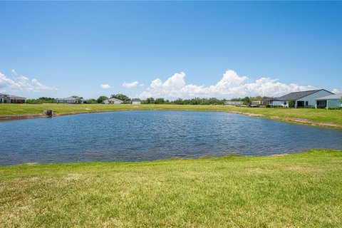 House in Apollo Beach, Florida 3 bedrooms, 167.41 sq.m. № 2200273 - photo 21