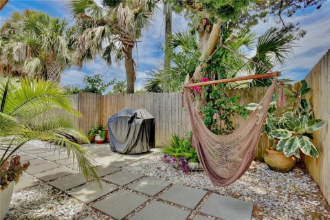 Casa en alquiler en Ormond Beach, Florida, 3 dormitorios, 129.78 m2 № 1919876 - foto 25