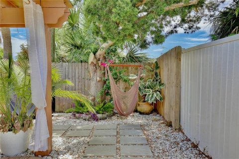 Casa en alquiler en Ormond Beach, Florida, 3 dormitorios, 129.78 m2 № 1919876 - foto 26