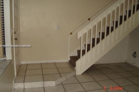 Adosado en venta en Miami, Florida, 2 dormitorios, 107.02 m2 № 1875740 - foto 26