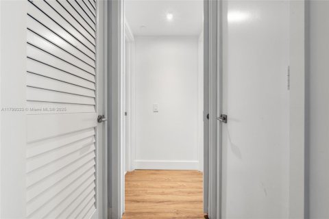 Copropriété à louer à Hollywood, Floride: 1 chambre, 79.15 m2 № 1959231 - photo 20