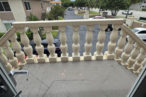 Copropriété à vendre à Wilton Manors, Floride: 1 chambre, 69.68 m2 № 2078113 - photo 6
