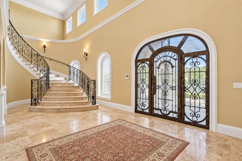 House in Clermont, Florida 5 bedrooms, 1128.3 sq.m. № 2296515 - photo 5