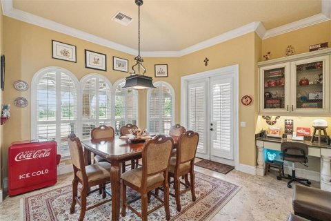 House in Clermont, Florida 5 bedrooms, 1128.3 sq.m. № 2296515 - photo 15