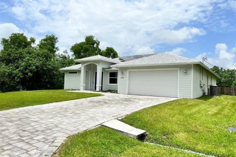 Villa ou maison à vendre à Saint Lucie, Floride: 4 chambres, 230.58 m2 № 1736640 - photo 4